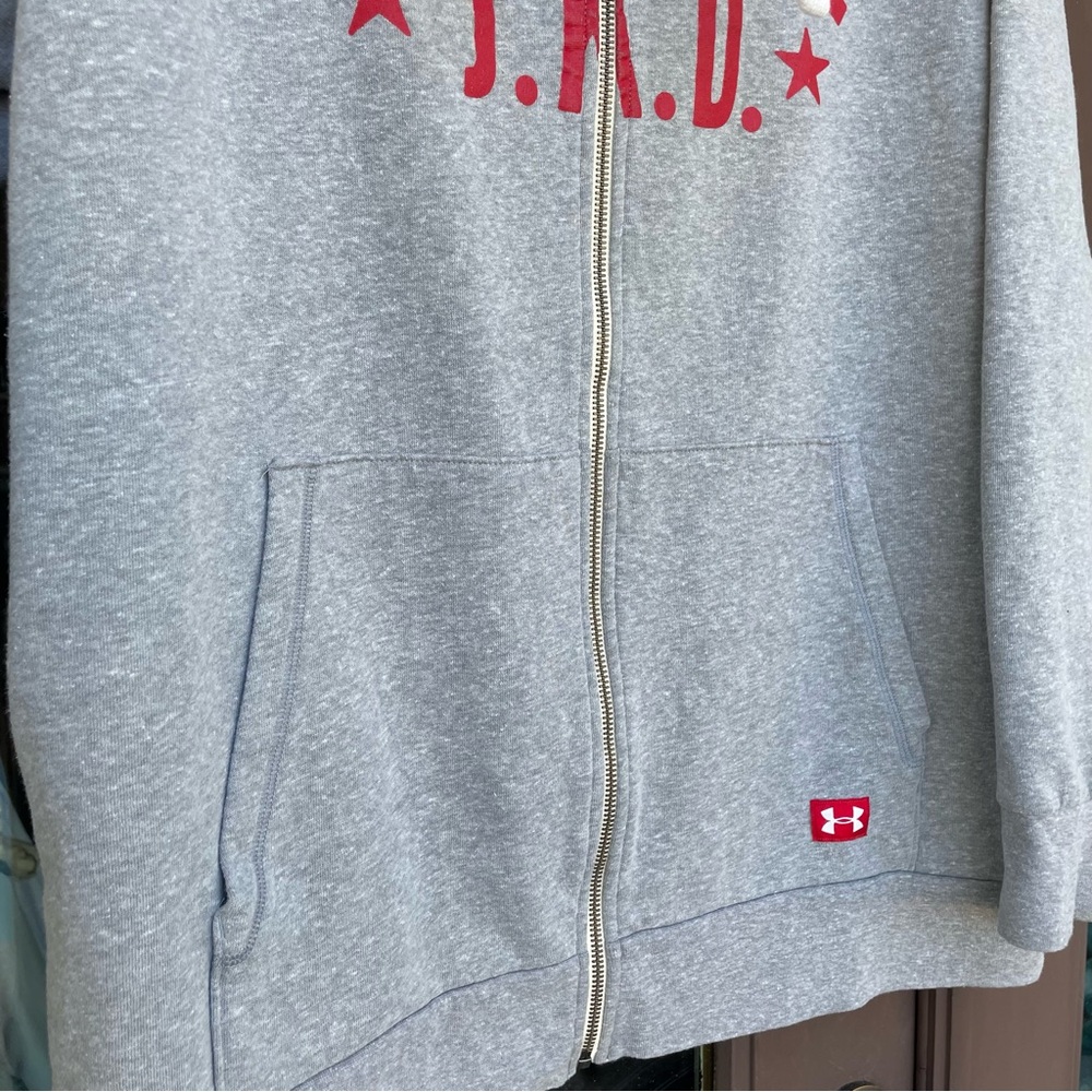 Under Armour Gray Full-Zip Hoodie with Red Bruce Lee J.K.D. Graphic - Picture 5 of 15